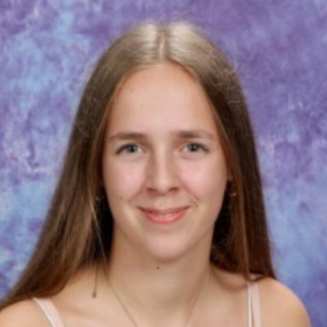 Babysitter in Brucourt: Anaïs