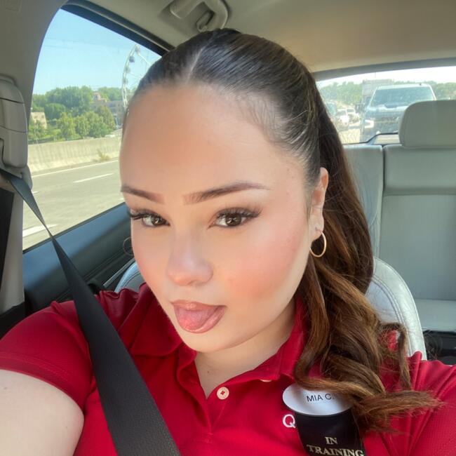 Nanny in Kansas City (Kansas): Mia