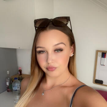 Babysitter in Hombourg-Haut: Oceane