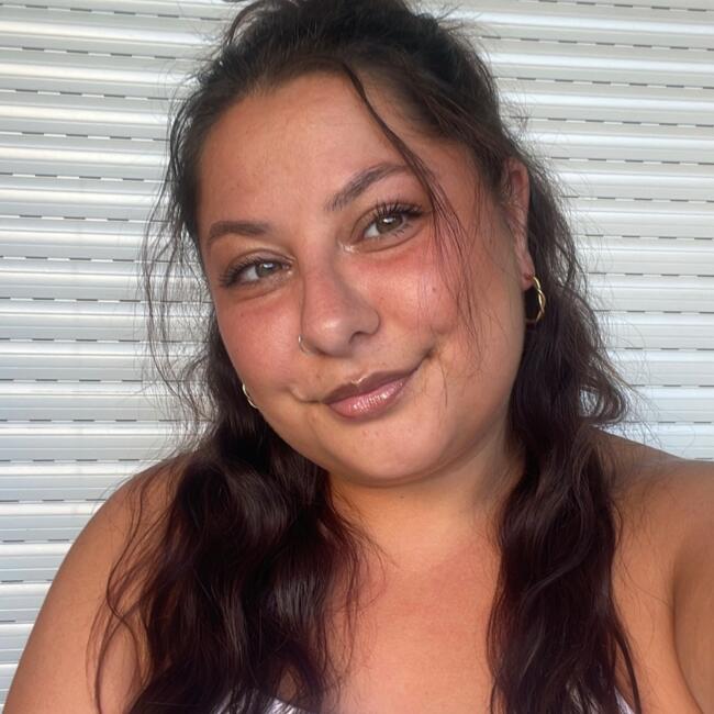 Babysitter in Villefranche-sur-Saône: Romane