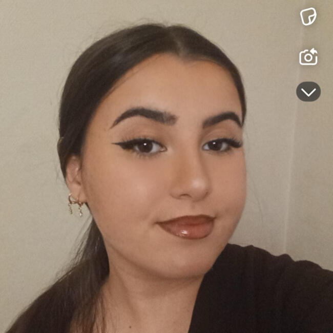 Babysitter in Palaiseau: Ines