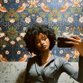 Babysitter in Hamilton: Olu