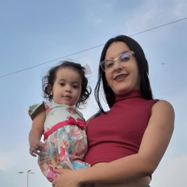 Babysitter in Campina Grande: ADRIELLY