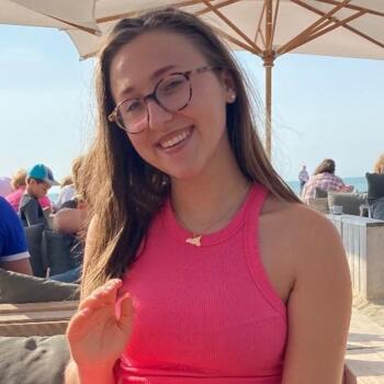 Babysitter in Charleroi: Ilana