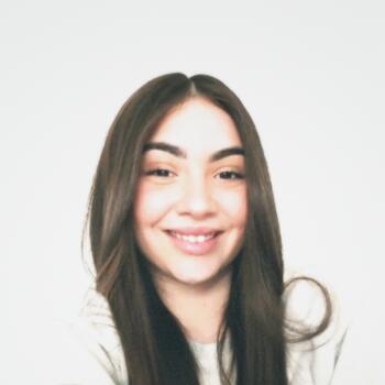 Canguro en Mairena del Alcor: Daniela