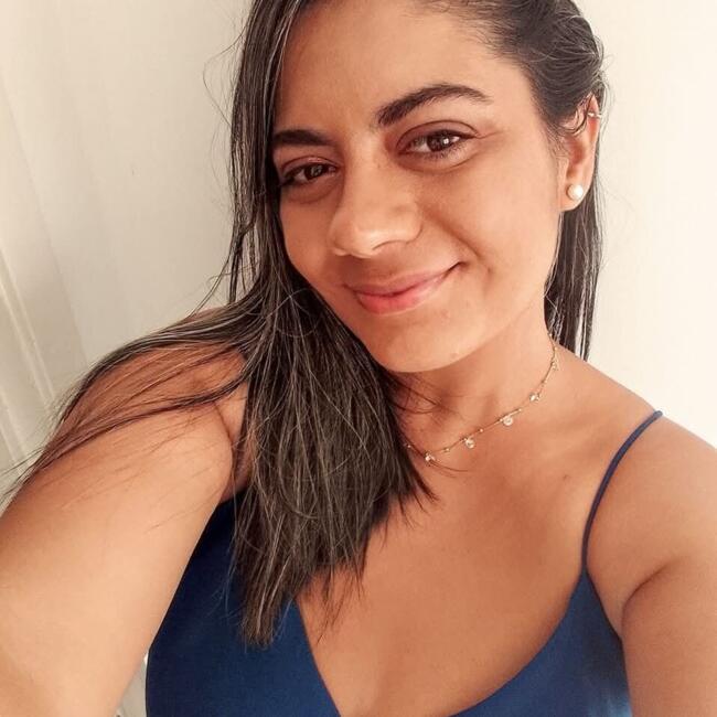 Babá em São José dos Campos: Aline