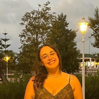 Babysitter in Marinha Grande: Bruna