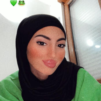 Babysitter in Ixelles-Elsene: Safia