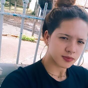 Babysitter Tatuí: Carolaine Martins de Oliveira