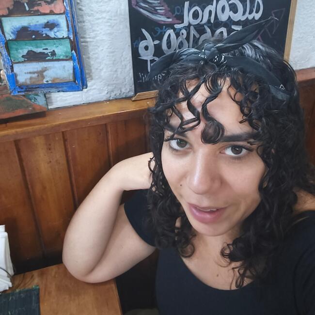 Babysitter in Estación Colina: Génesis