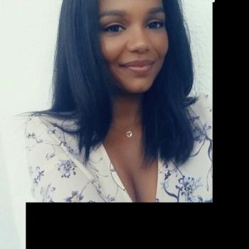 Babysitter Cascais: Lea