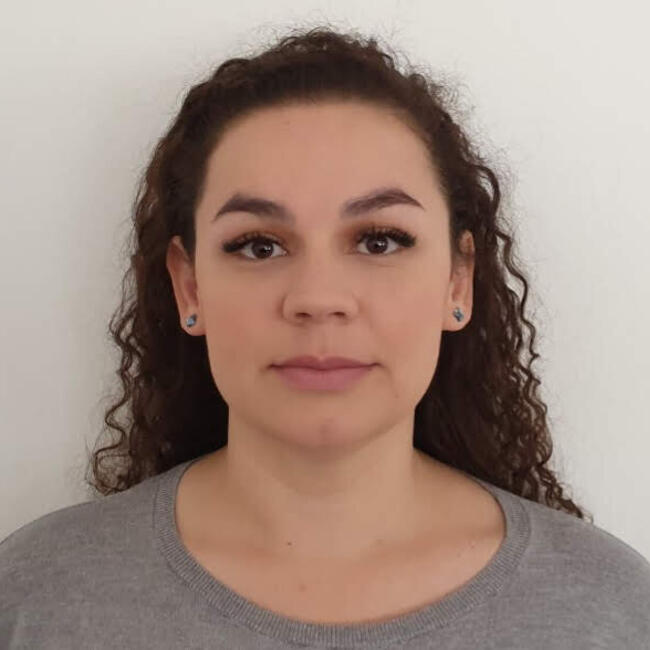 Teta u Sarajevo: Carolina