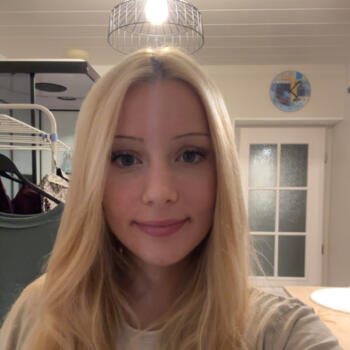 Baby-sitter à Mardeuil: Anaelle