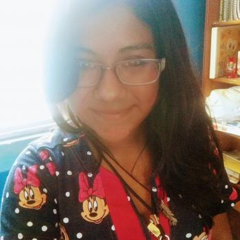 Niñera Neza: Evelin