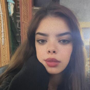 Babysitter in Tétouan: Hanae