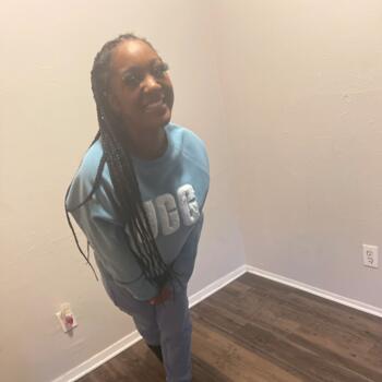 Babysitter in Dallas: Destiny
