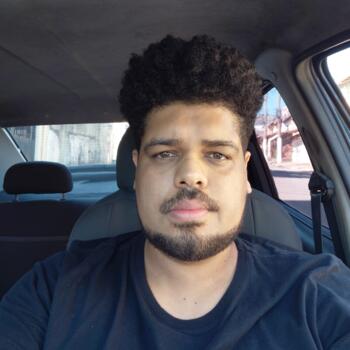 Babysitting job in São Paulo: babysitting job Matheus