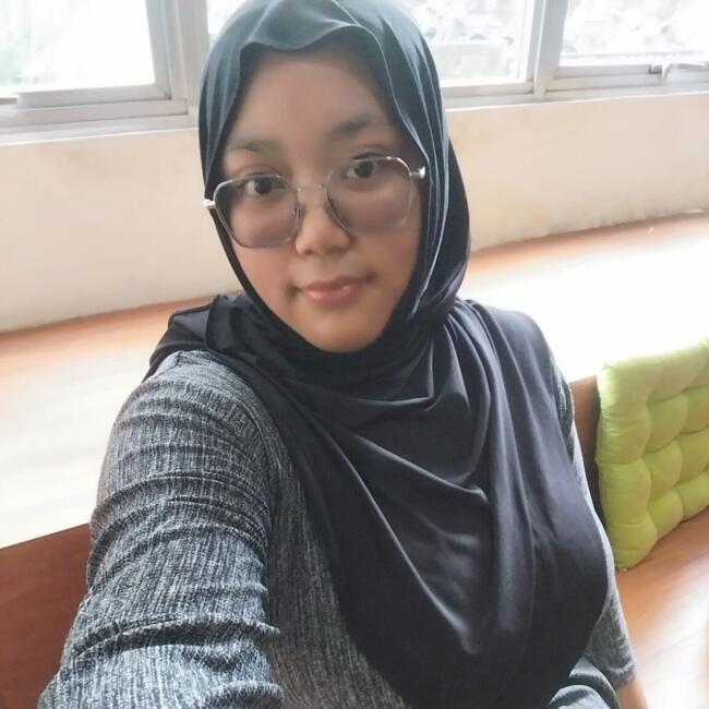 Babysitter in Jakarta: Tiyarra