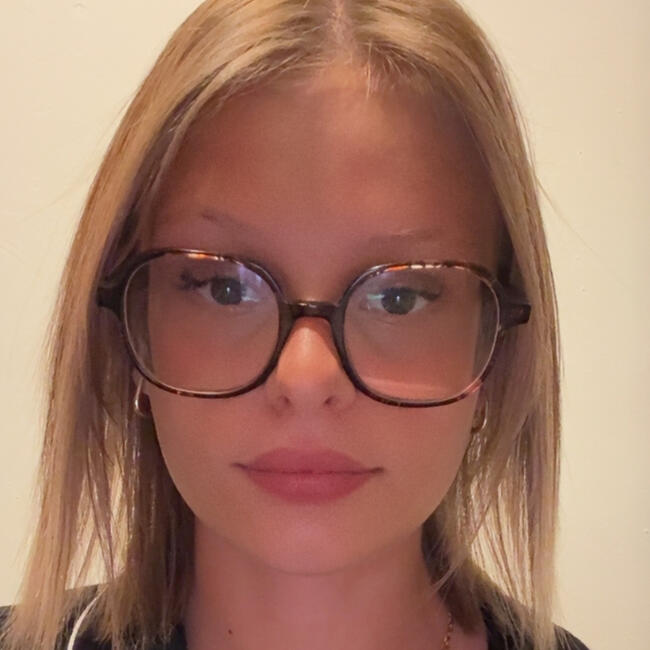 Babysitter in Reims: Salomée