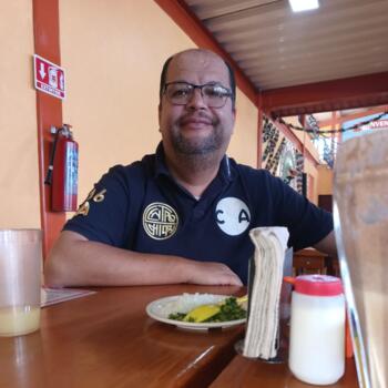 Babysitting job in Mexico City: José