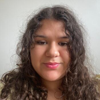 Babysitter in Swindon: Lilly