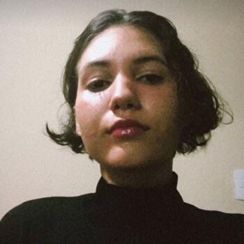 Babysitter in Salvador: Isabele