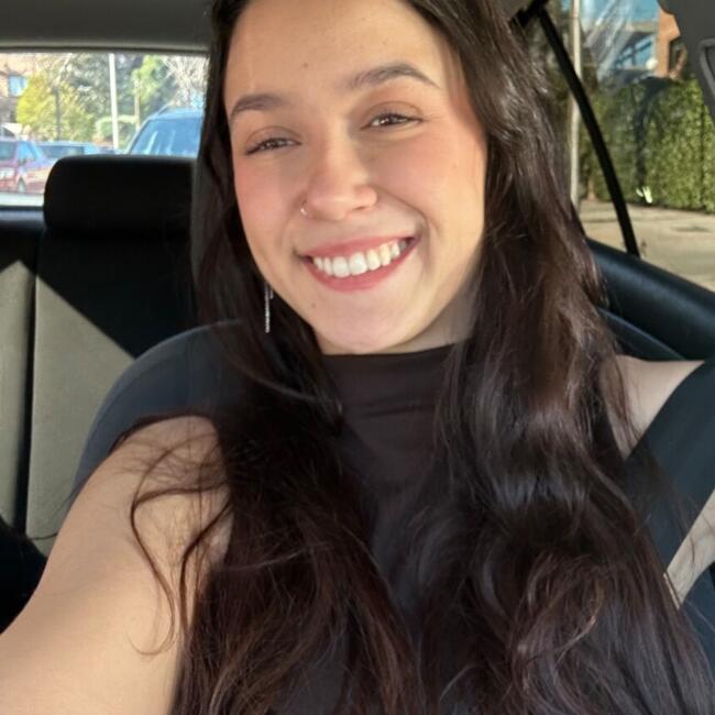 Babysitter in Madrid: Candela Dominguez