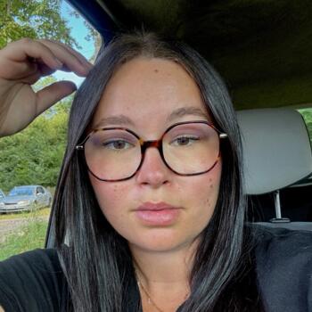 Babysitter in Alès: Amandine