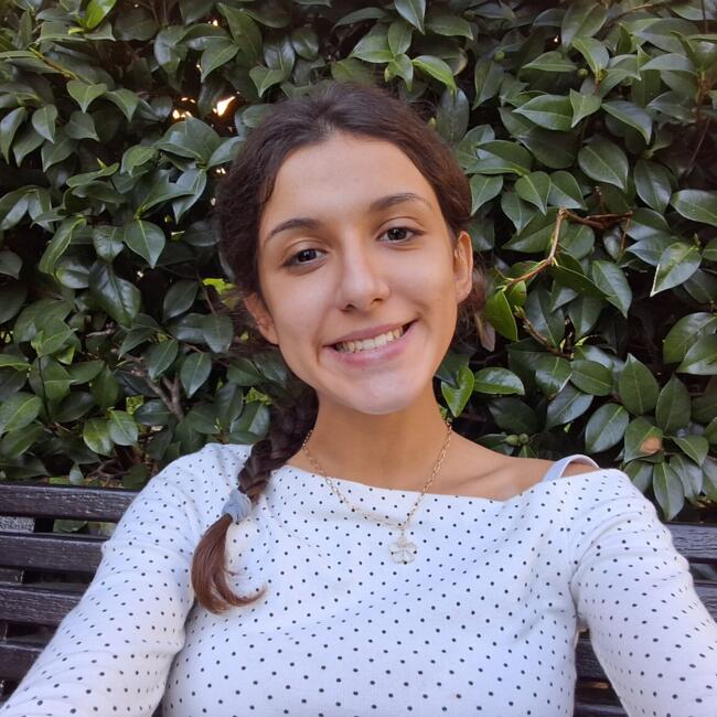Babysitter em Porto: Leonor