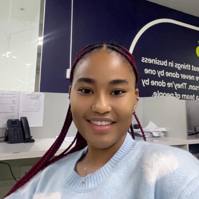 Babysitter in Dubai: Princess