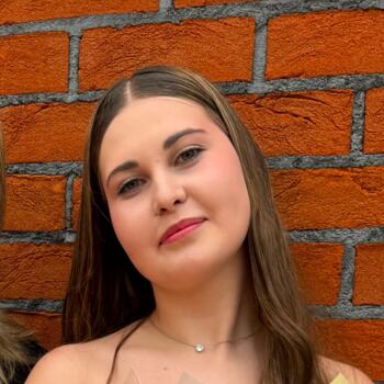 Babysitter in Tartu: Kira