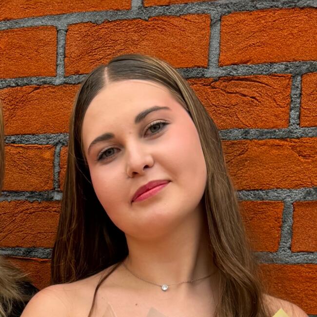 Babysitter in Tartu: Kira