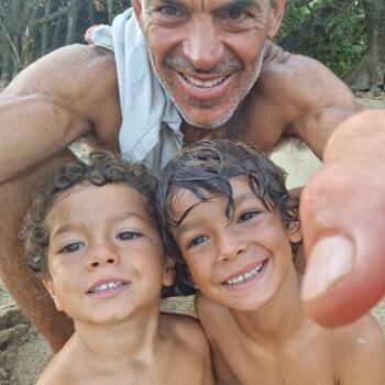 Babysitting job in Carolina: babysitting job Hector