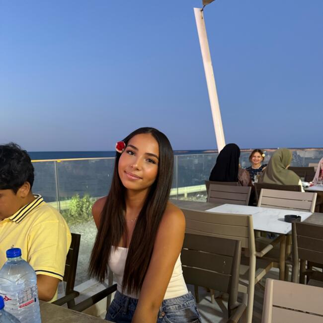 Babysitter in Paris: Lina-Rose