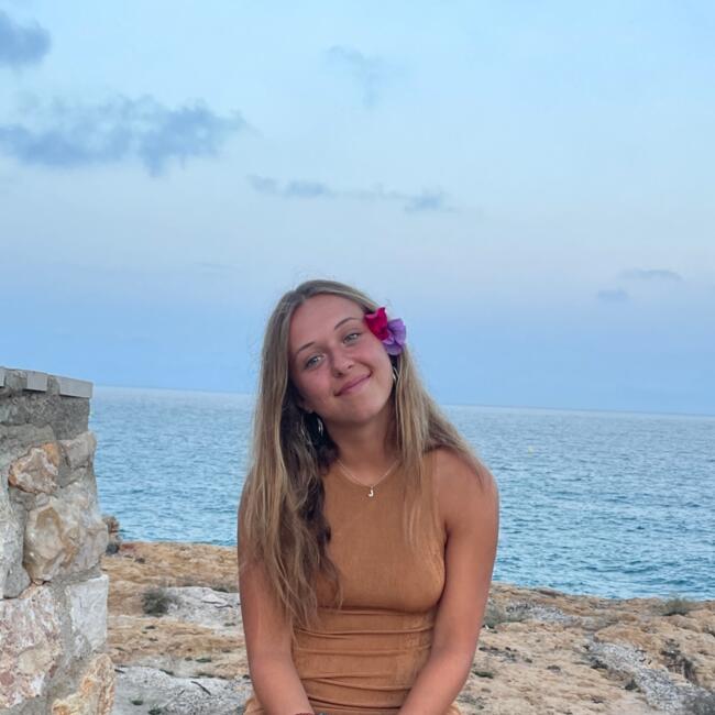 Canguro en Villanueva del Pardillo: Amaia