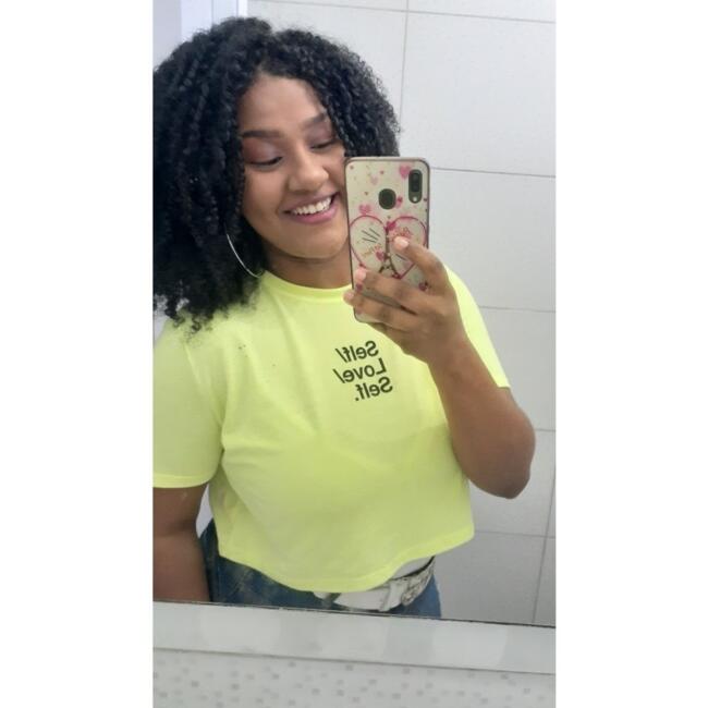 Emprego de babá em Praia Grande: Luana