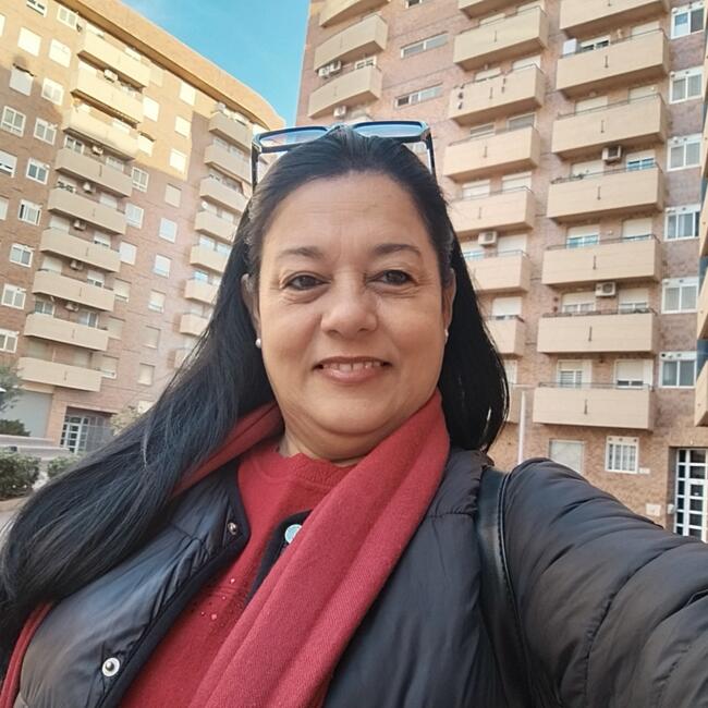 Nanny in Xirivella: Deyny margarita