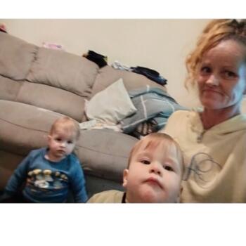 Babysitter Mount Gambier: Carol-lyn Moonie Ellery