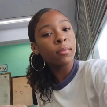 Babá em Araruama: Lorenna