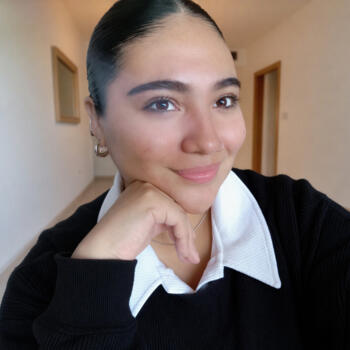 Babysitter in San José del Valle: Mariana