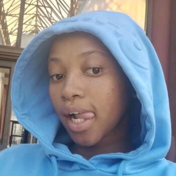 Babysitter in Potchefstroom: Palesa