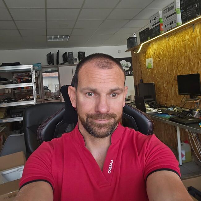 Job de garde d'enfants à Buhl: Olivier