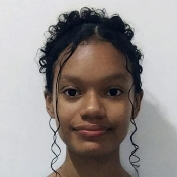 Babysitter in Santo Domingo de los Colorados: Rhianna