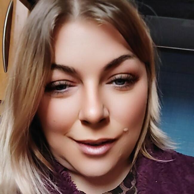 Babysitting job in Hull: Laura