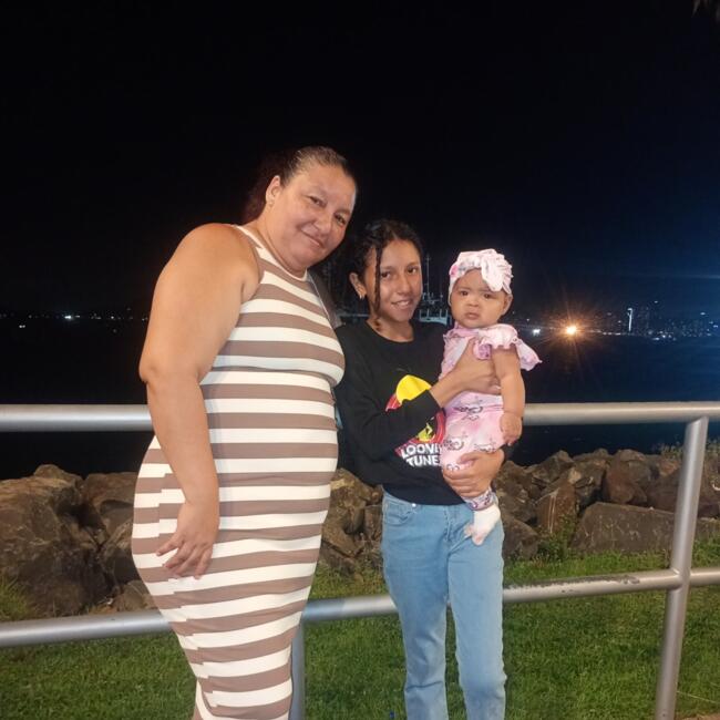 Babysitter in Panama City: Luz