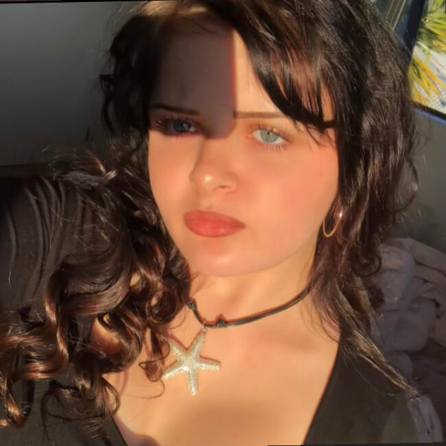 Babysitter in Christchurch: Olivia