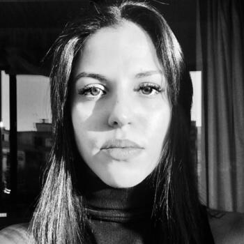 Babysitter London: Mariana