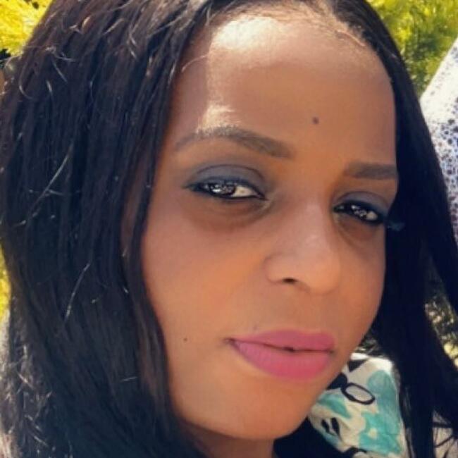 Babysitter in Paris: Rochie