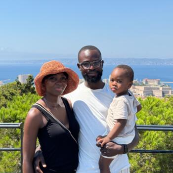 Babysitting job in Cologno Monzese: babysitting job Macoura