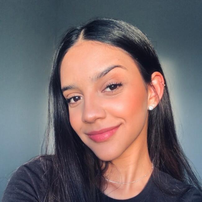 Babysitter in Americana: Isabela